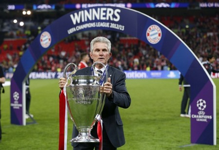 键时刻挺身 键时刻挺身